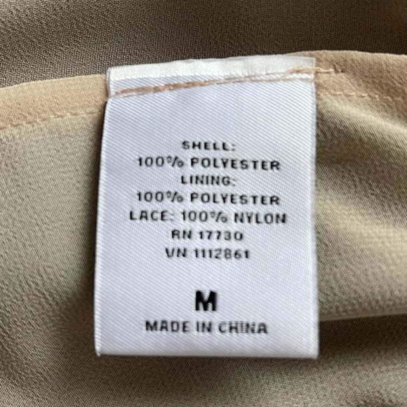 Neiman Marcus/Target Collab Keyhole Ruffled Sleeveless Top Black/Tan M (Women’s) - Picture 5 of 9